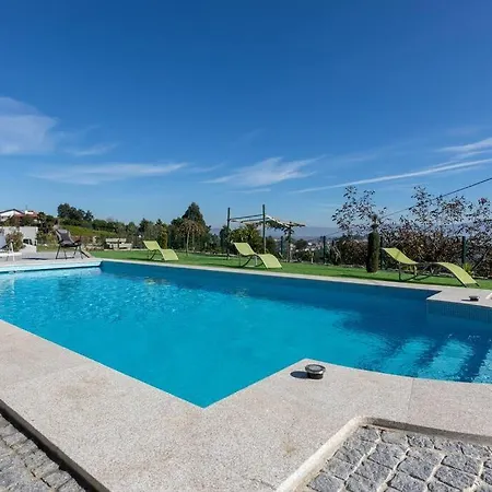 Apartamento Alojamento Louloutte 3 *